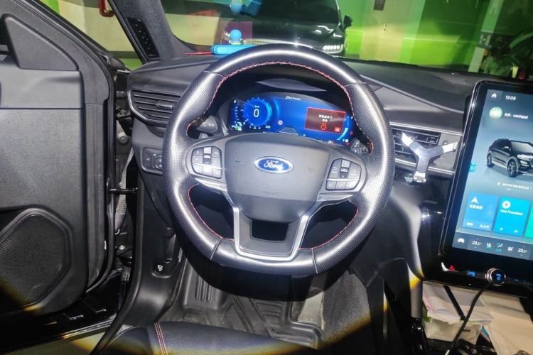 Used Ford Explorer 2020 EcoBoost 285 4x4 Sport Edition ST-LINE 6-Seater Steering Wheel