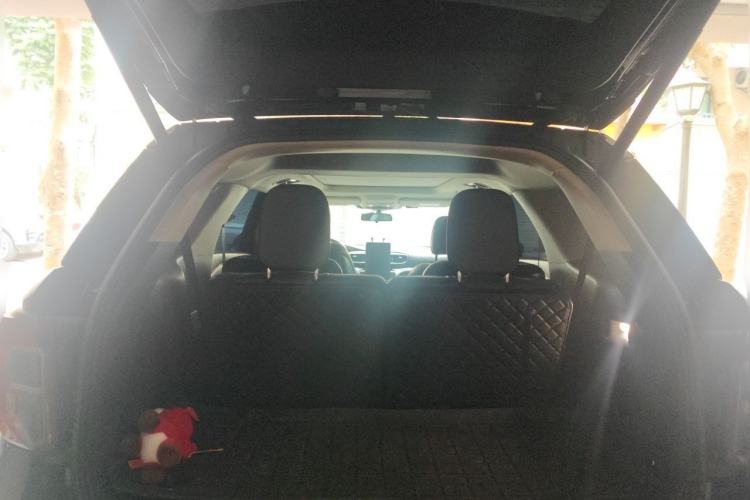 Used Ford Explorer 2020 EcoBoost 285 Rear-Drive Trend Edition 6 Seats Trunk