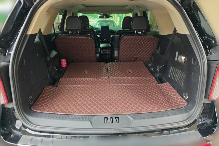 Used Ford Explorer 2020 EcoBoost 285 4x4 Titanium Edition 6 Seats Trunk