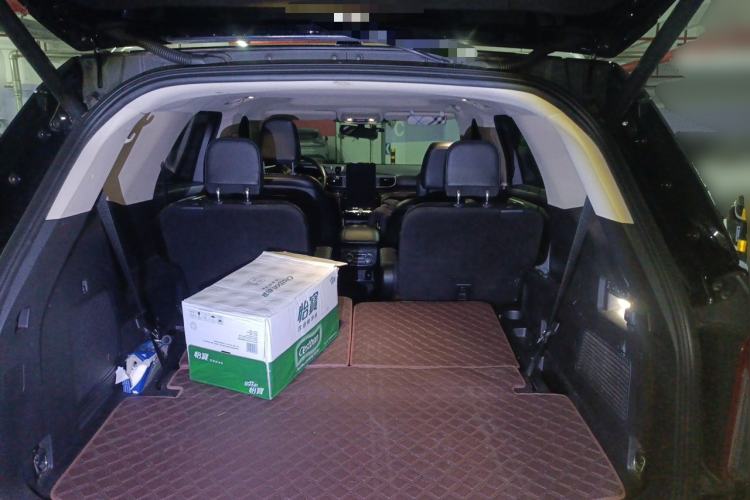 Used Ford Explorer 2020 EcoBoost 285 4x4 Titanium Edition 6 Seats Trunk