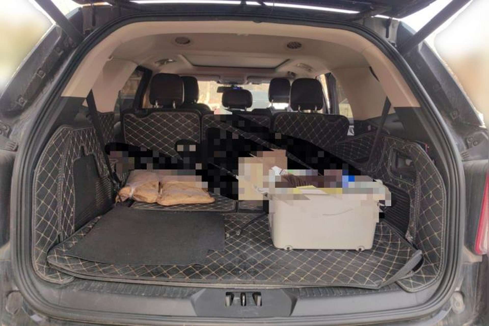 Used Ford Explorer 2020 EcoBoost 285 4x4 Titanium Edition 7-Seater Trunk