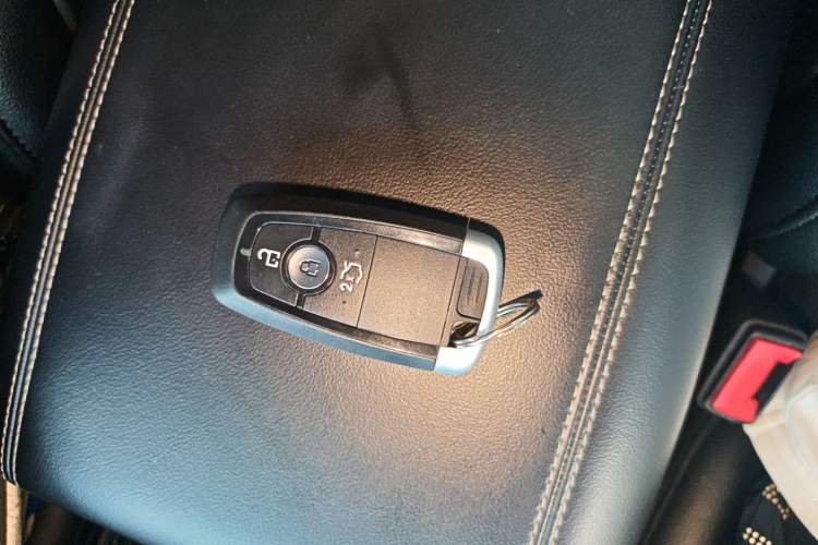 Used Ford Explorer 2020 EcoBoost 285 Rear-Drive Trend Edition 7-Seater Vehicle Key
