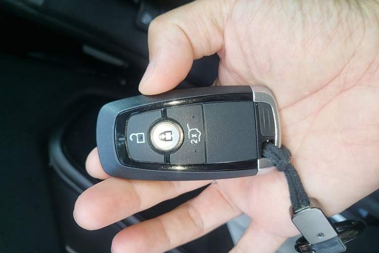 Used Ford Explorer 2020 EcoBoost 285 4x4 Trend Edition 7-Seater Vehicle Key