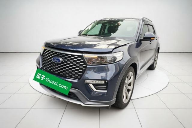 Ojetý Ford Explorer 2020 EcoBoost 285 4x4 Platinum Edition 7-Seater
