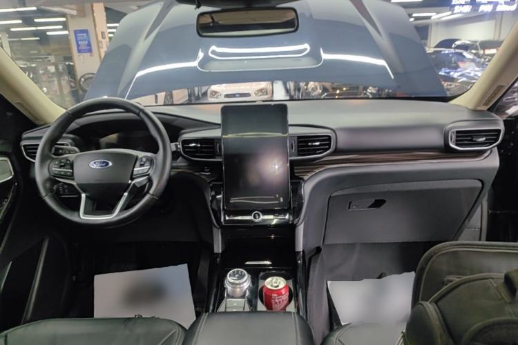 Used Ford Explorer 2020 EcoBoost 285 4x4 Titanium Edition 6 Seats Center Console