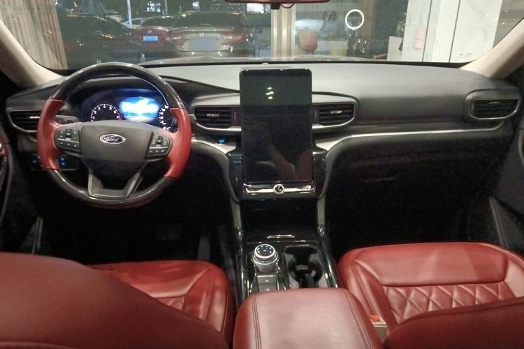 Used Ford Explorer 2020 EcoBoost 285 Rear-Drive Trend Edition 6 Seats Center Console