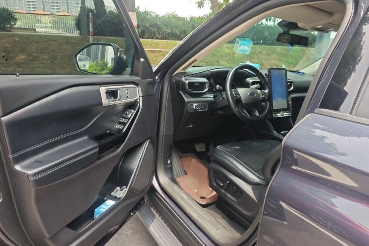 Used Ford Explorer 2020 EcoBoost 285 Rear-Drive Trend Edition 7-Seater Driver Seat