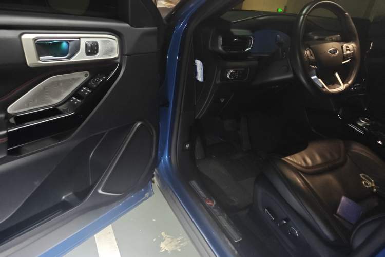 Used Ford Explorer 2020 EcoBoost 285 Four-Wheel Drive Sport Edition ST-LINE 7-Seater Driver Seat