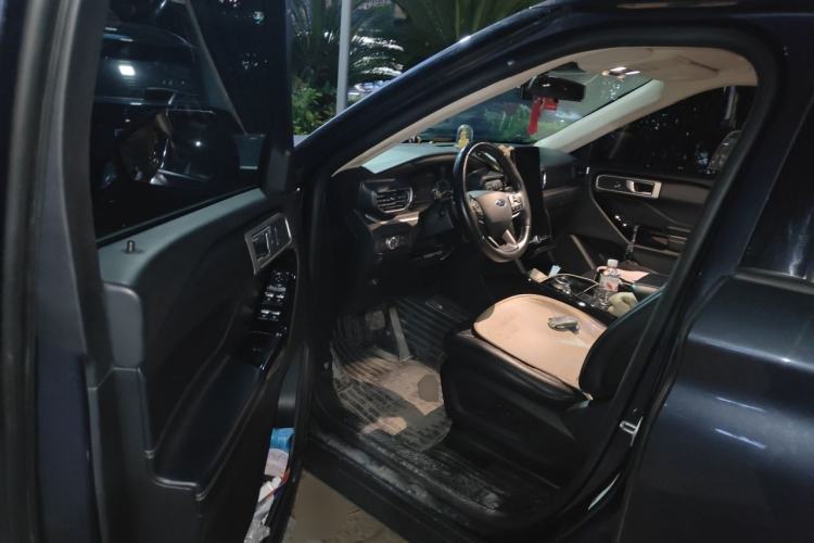 Used Ford Explorer 2020 EcoBoost 285 Four-Wheel Drive Trend Edition 6 Seats Driver Seat
