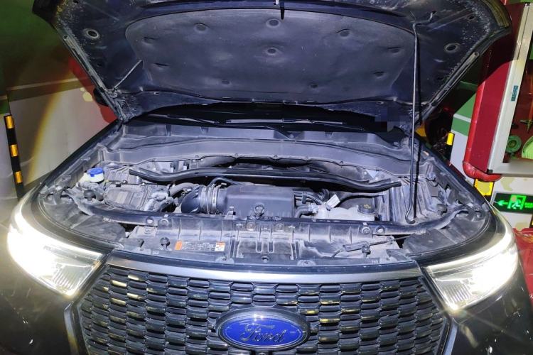 Used Ford Explorer 2020 EcoBoost 285 4x4 Platinum Edition 7-Seater Engine Bay