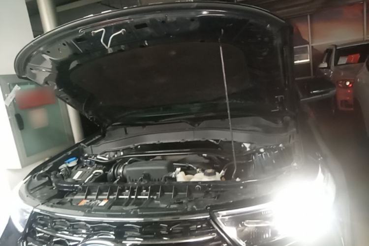 Used Ford Explorer 2020 EcoBoost 285 Rear-Drive Trend Edition 7-Seater Engine Bay