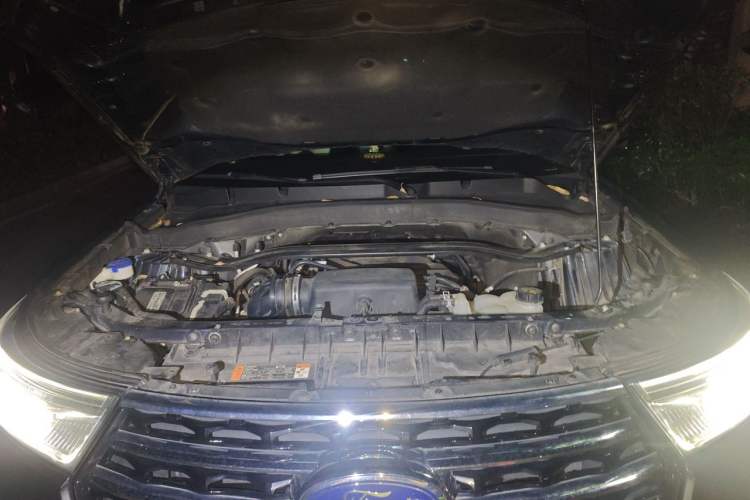 Used Ford Explorer 2020 EcoBoost 285 Rear-Drive Trend Edition 6 Seats Engine Bay