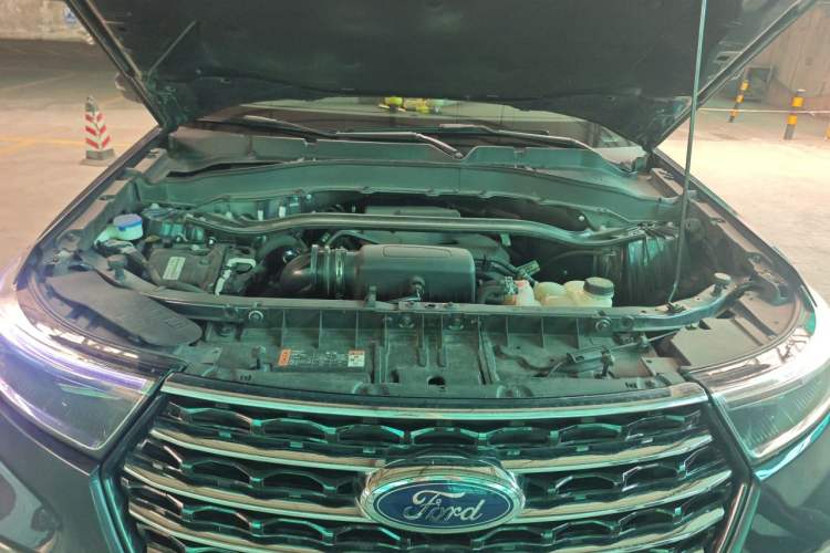 Used Ford Explorer 2020 EcoBoost 285 4x4 Trend Edition 7-Seater Engine Bay