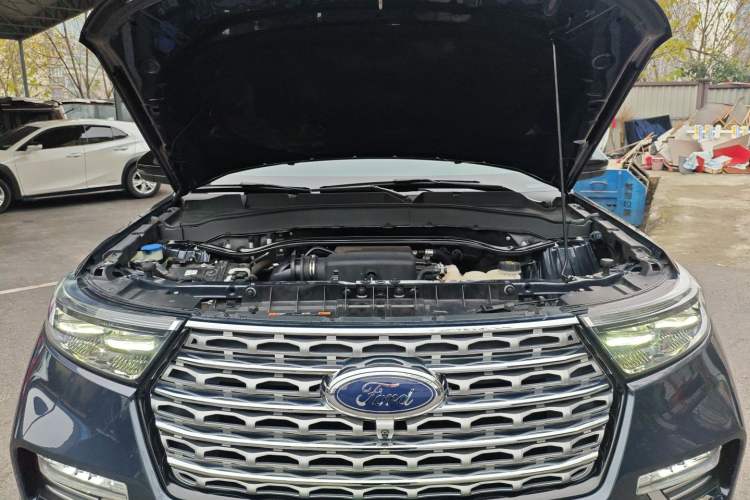 Used Ford Explorer 2020 EcoBoost 285 4x4 Titanium Edition 7-Seater Engine Bay