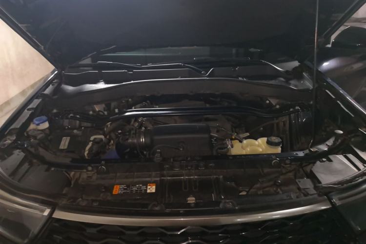 Used Ford Explorer 2020 EcoBoost 285 4x4 Sport Edition ST-LINE 6-Seater Engine Bay
