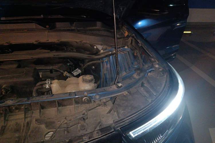 Used Ford Explorer 2020 EcoBoost 285 4x4 Sport Edition ST-LINE 6-Seater Engine Bay Left