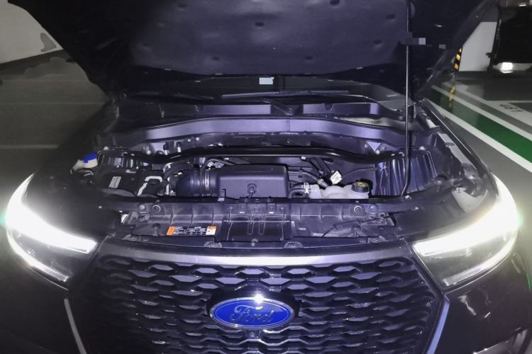 Used Ford Explorer 2020 EcoBoost 285 4x4 Sport Edition ST-LINE 6-Seater Engine Bay