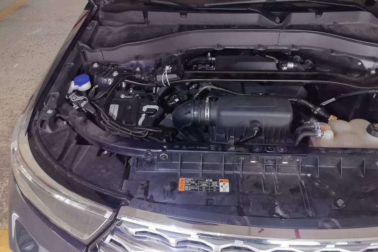 Used Ford Explorer 2020 EcoBoost 285 4x4 Titanium Edition 6 Seats Engine Bay Right