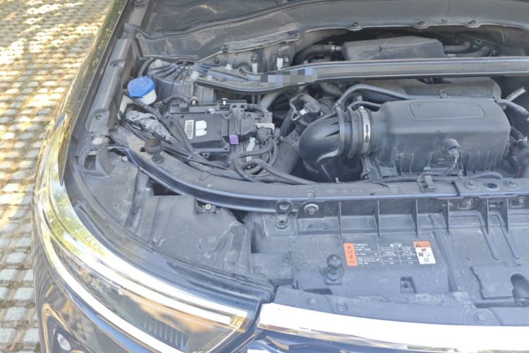 Used Ford Explorer 2020 EcoBoost 285 Rear-Drive Trend Edition 6 Seats Engine Bay Right