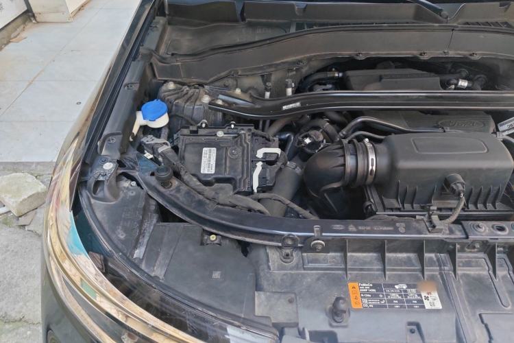 Used Ford Explorer 2020 EcoBoost 285 4x4 Trend Edition 7-Seater Engine Bay Right
