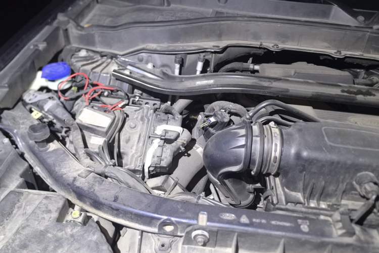 Used Ford Explorer 2020 EcoBoost 285 4x4 Titanium Edition 7-Seater Engine Bay Right