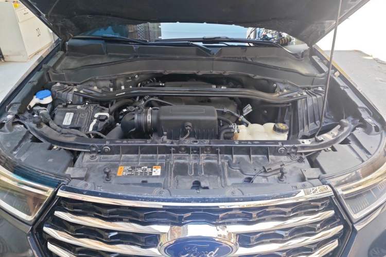 Used Ford Explorer 2020 EcoBoost 285 4x4 Trend Edition 7-Seater Engine Bay