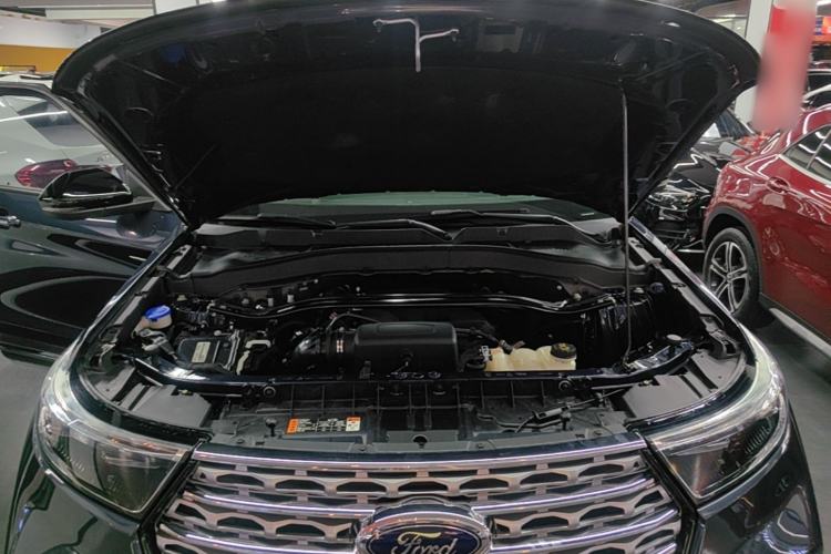 Used Ford Explorer 2020 EcoBoost 285 4x4 Titanium Edition 6 Seats Engine Bay
