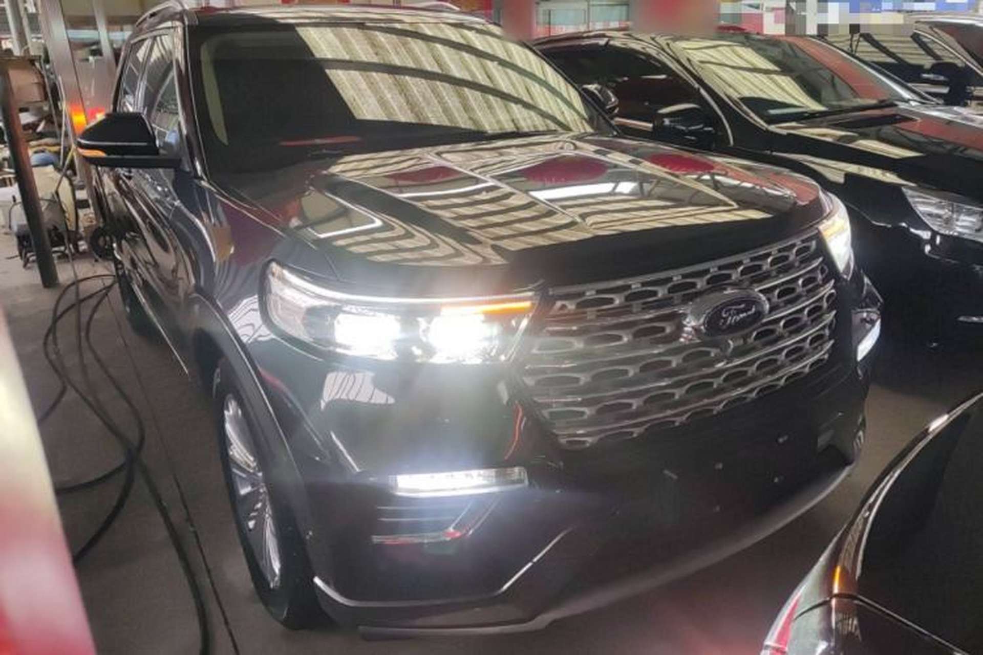 Used Ford Explorer 2020 EcoBoost 285 4x4 Titanium Edition 7-Seater Exterior 1