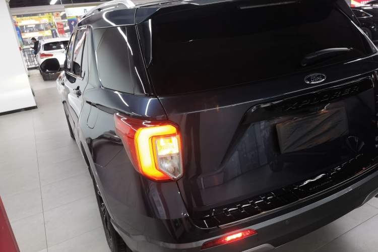 Used Ford Explorer 2020 EcoBoost 285 Four-Wheel Drive Trend Edition 6 Seats Exterior 2