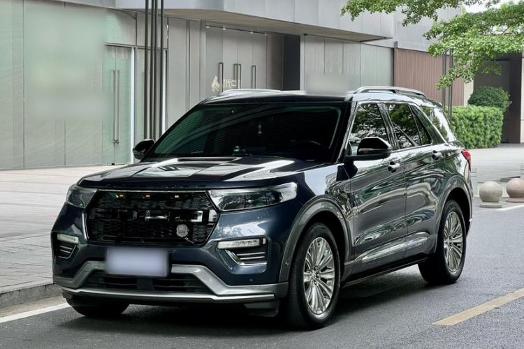 Used Ford Explorer 2020 EcoBoost 285 4x4 Titanium Edition 7-Seater Exterior 4