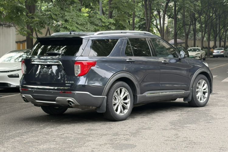 Used Ford Explorer 2020 EcoBoost 285 Rear-Drive Trend Edition 7-Seater Exterior 5