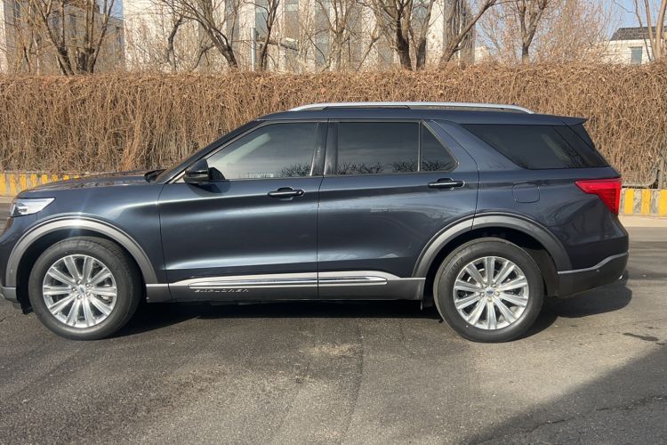 Used Ford Explorer 2020 EcoBoost 285 4x4 Titanium Edition 6 Seats Exterior 5