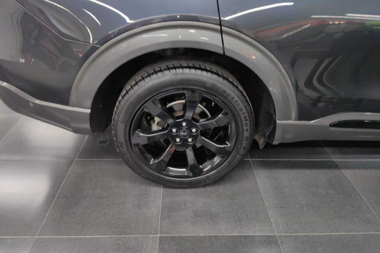 Used Ford Explorer 2020 EcoBoost 285 Four-Wheel Drive Sport Edition ST-LINE 7-Seater Exterior 5