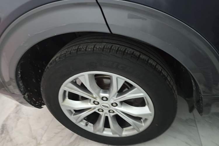 Used Ford Explorer 2020 EcoBoost 285 Four-Wheel Drive Trend Edition 6 Seats Exterior 5