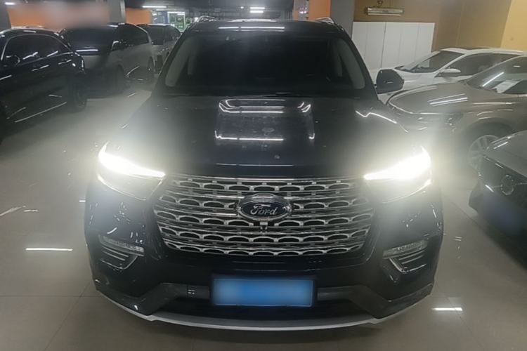 Used Ford Explorer 2020 EcoBoost 285 4x4 Titanium Edition 7-Seater Front