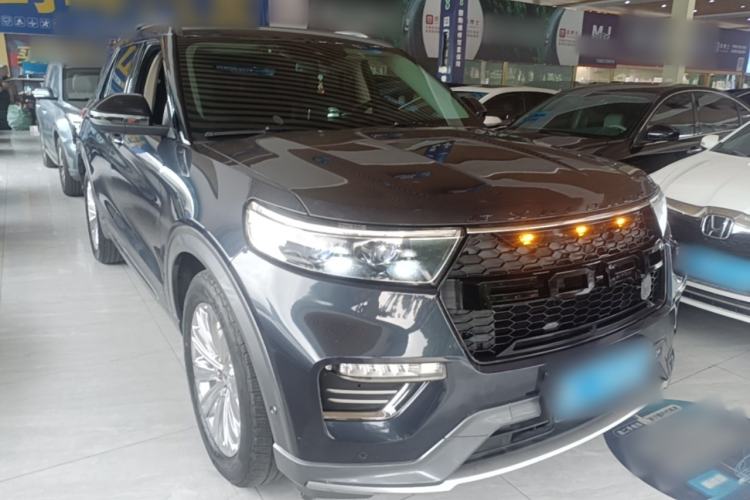 Used Ford Explorer 2020 EcoBoost 285 4x4 Titanium Edition 7-Seater Front Right 45 Deg