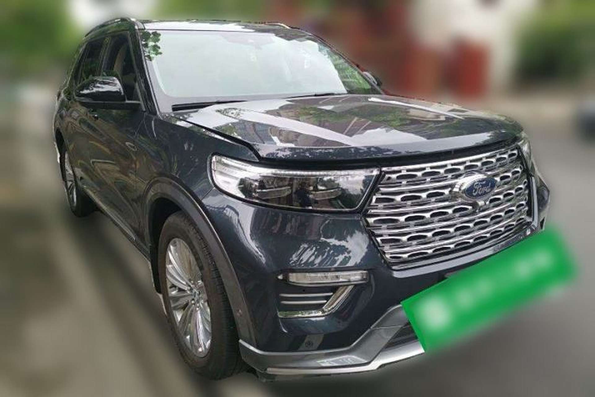 Used Ford Explorer 2020 EcoBoost 285 4x4 Platinum Edition 6 Seats Front Right 45 Deg