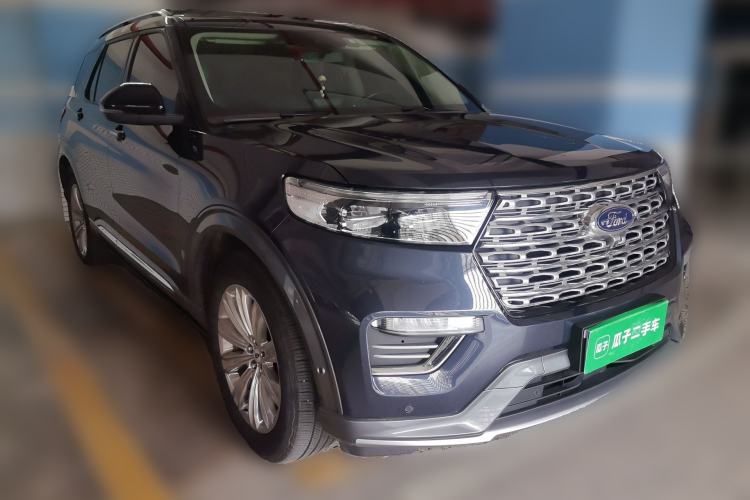 Used Ford Explorer 2020 EcoBoost 285 4x4 Titanium Edition 6 Seats Front Right 45 Deg