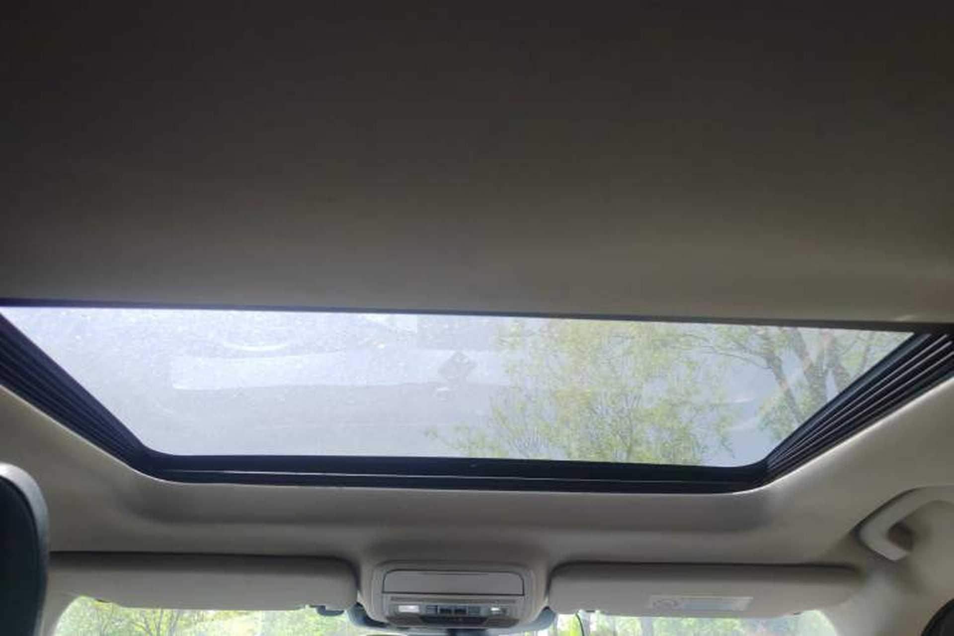 Used Ford Explorer 2020 EcoBoost 285 4x4 Titanium Edition 7-Seater Headliner