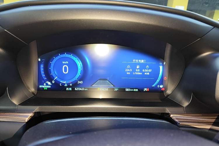 Used Ford Explorer 2020 EcoBoost 285 4x4 Titanium Edition 6 Seats Instrument Cluster