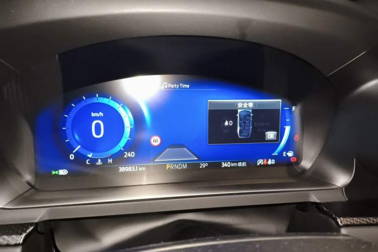 Used Ford Explorer 2020 EcoBoost 285 4x4 Sport Edition ST-LINE 6-Seater Instrument Cluster