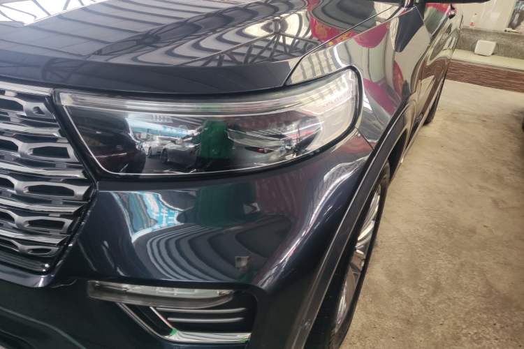 Used Ford Explorer 2020 EcoBoost 285 4x4 Titanium Edition 7-Seater Left Front Headlight