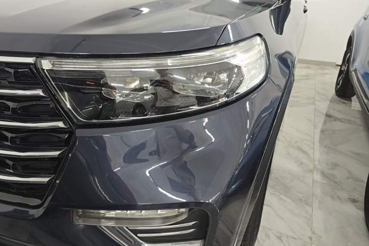 Used Ford Explorer 2020 EcoBoost 285 Four-Wheel Drive Trend Edition 6 Seats Left Front Headlight