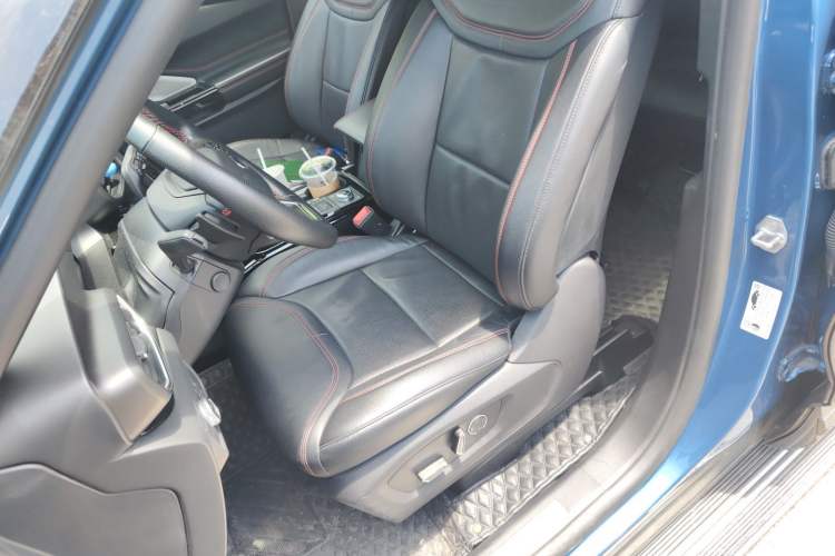 Used Ford Explorer 2020 EcoBoost 285 Four-Wheel Drive Sport Edition ST-LINE 7-Seater Left Front Seat