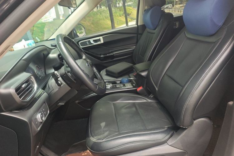 Used Ford Explorer 2020 EcoBoost 285 Rear-Drive Trend Edition 7-Seater Left Front Seat