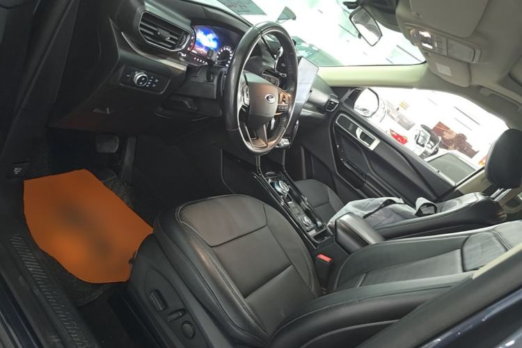Used Ford Explorer 2020 EcoBoost 285 Four-Wheel Drive Trend Edition 6 Seats Left Front Seat