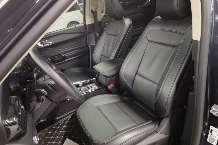 Used Ford Explorer 2020 EcoBoost 285 Four-Wheel Drive Trend Edition 6 Seats Left Front Seat