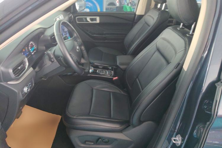 Used Ford Explorer 2020 EcoBoost 285 Rear-Drive Trend Edition 7-Seater Left Front Seat