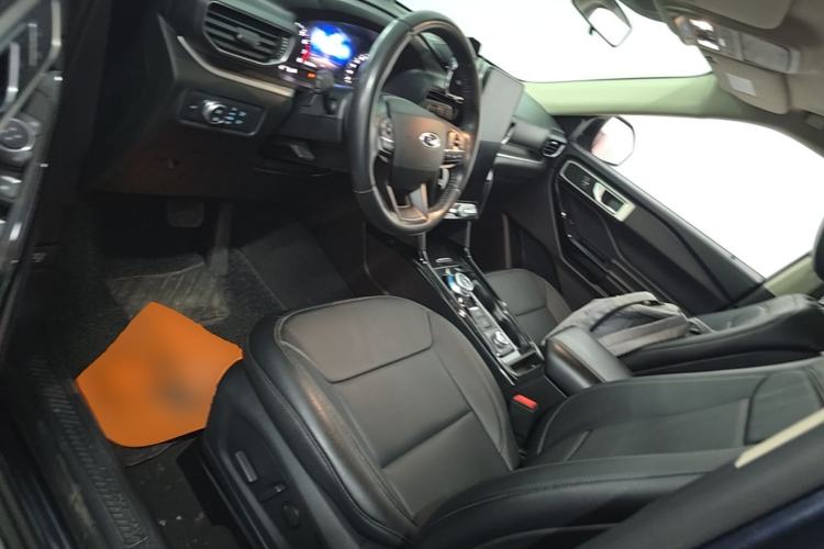 Used Ford Explorer 2020 EcoBoost 285 Four-Wheel Drive Trend Edition 6 Seats Left Front Seat