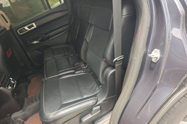 Used Ford Explorer 2020 EcoBoost 285 Rear-Drive Trend Edition 7-Seater Left Rear Seat
